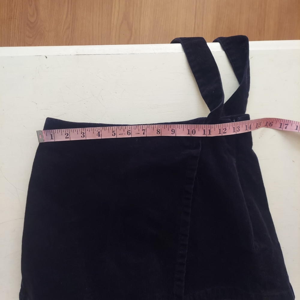 Forever 21 black corduroy mini skort side tie Sz medium - Picture 5 of 7